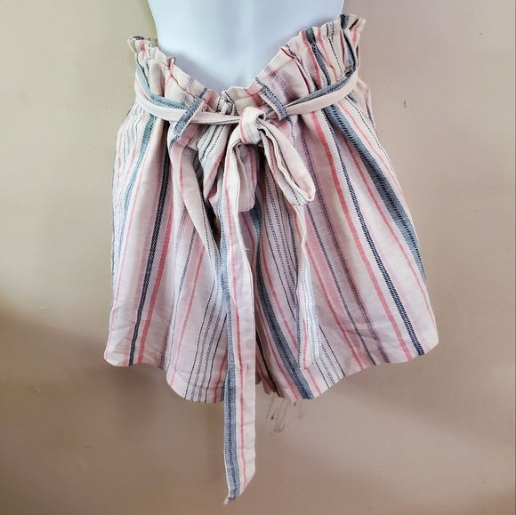 Cali 1850 Casual Shorts - Picture 2 of 9